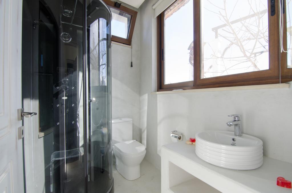 Athina House Spa & Hammam Arkhondiki Bagian luar foto