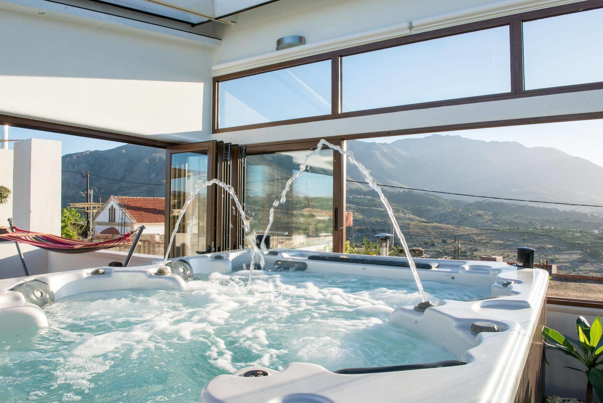 Athina House Spa & Hammam Arkhondiki Bagian luar foto