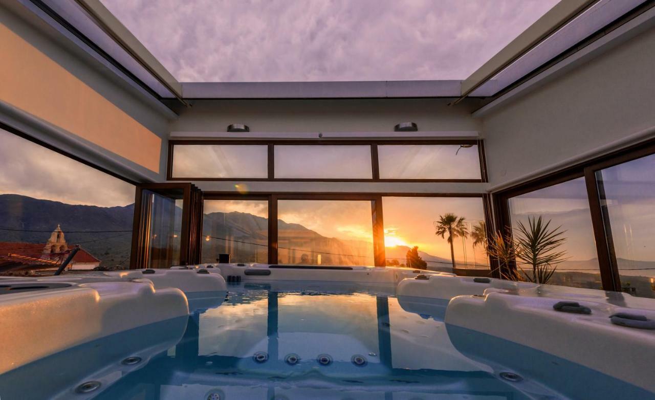 Athina House Spa & Hammam Arkhondiki Bagian luar foto