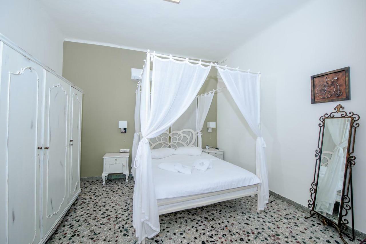 Athina House Spa & Hammam Arkhondiki Bagian luar foto