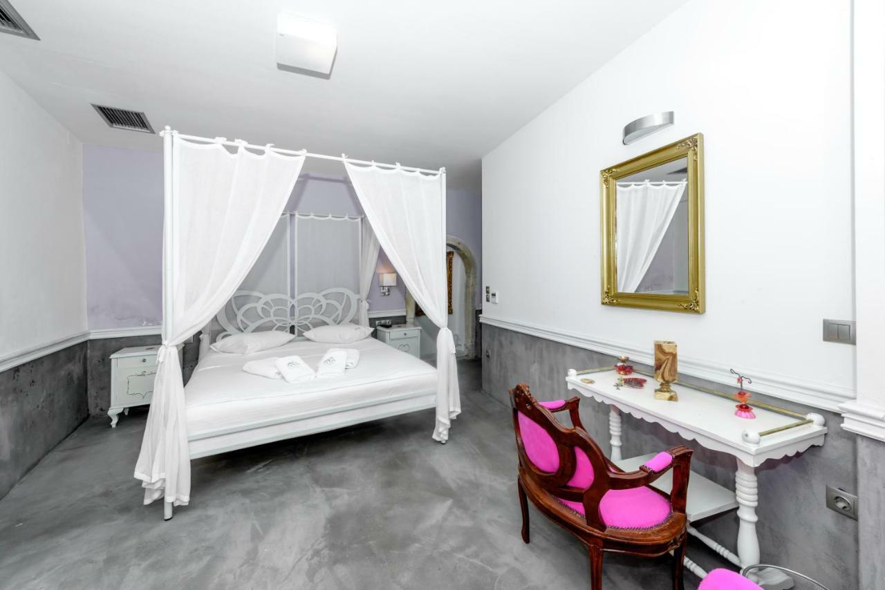 Athina House Spa & Hammam Arkhondiki Bagian luar foto